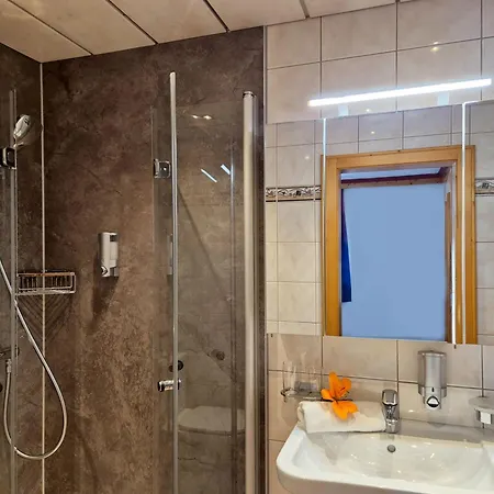 Alpenpension Gastein 招待所