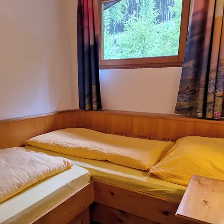 Alpenpension Gastein 3* באד גסטיין